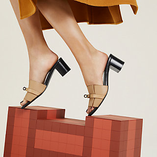 エルメス　サイズ３７1/2 Gigi 50 sandal - Beige | Hermès Canada